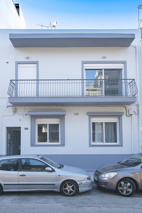 Downtown Rare And Modern Two Storey Building 아테네 외부 사진
